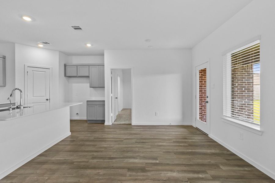 Spacious, unfurnished interior of a new home in , Dayton (Image 17). Spacious, unfurnished interior of a new home in , Dayton (Image 17).