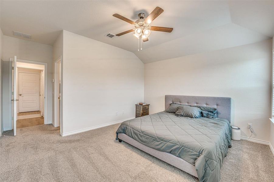 Furnished interior view inside a new home in , McKinney (Image 14).