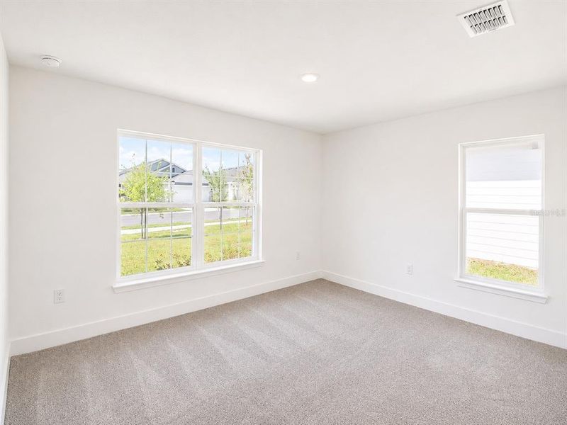 Spacious, unfurnished interior of a new home in Arbor Park, Leesburg (Image 9).