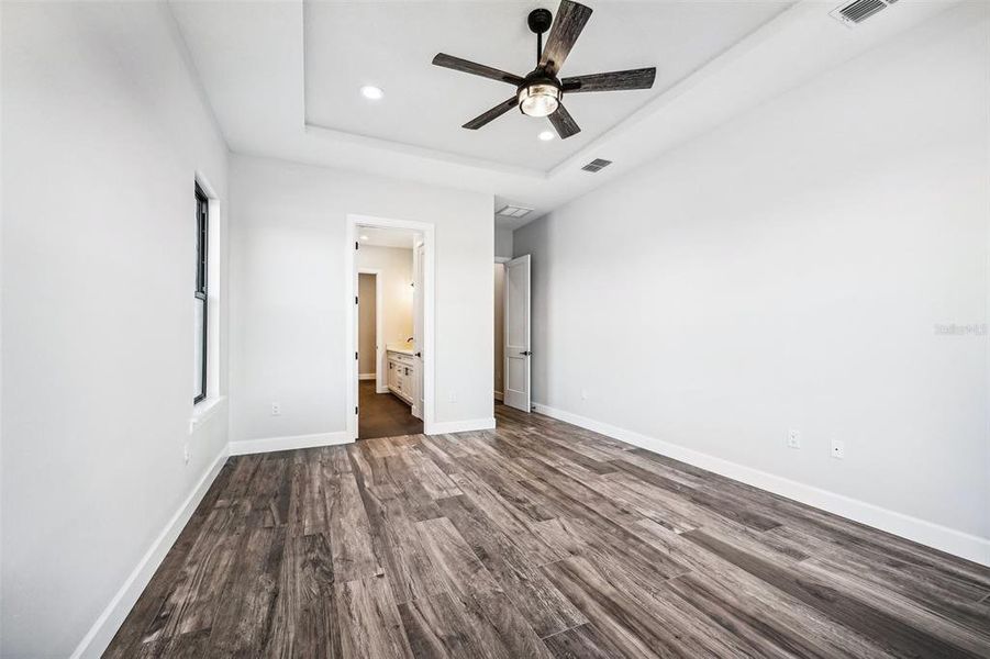 Master Bedroom & Master Bathroom Entrance