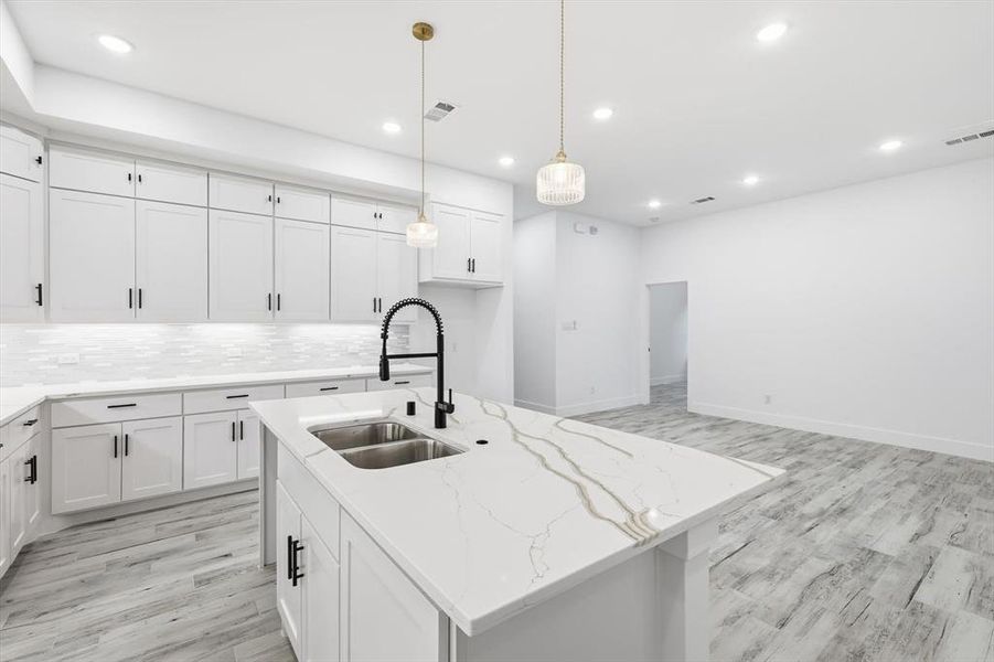 Furnished interior view inside a new home in , Gun Barrel City (Image 9).