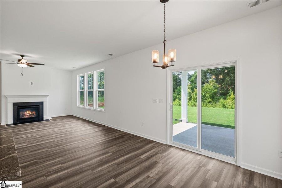 Spacious, unfurnished interior of a new home in Lynbrook, Boiling Springs (Image 22). Spacious, unfurnished interior of a new home in Lynbrook, Boiling Springs (Image 22).