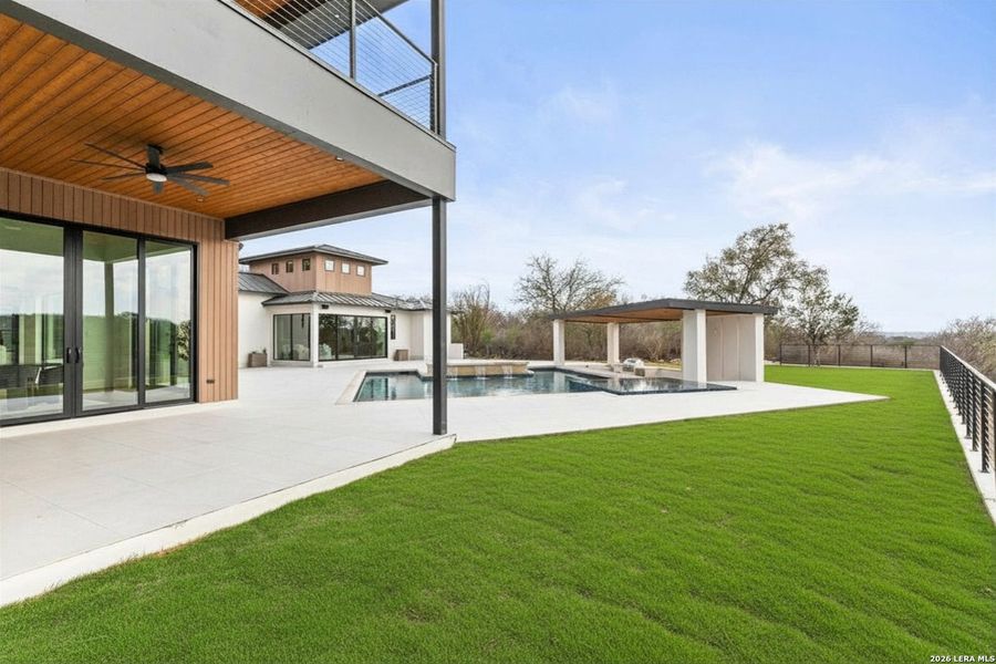 Exterior details and patio area of a home in , San Antonio (Image 22).