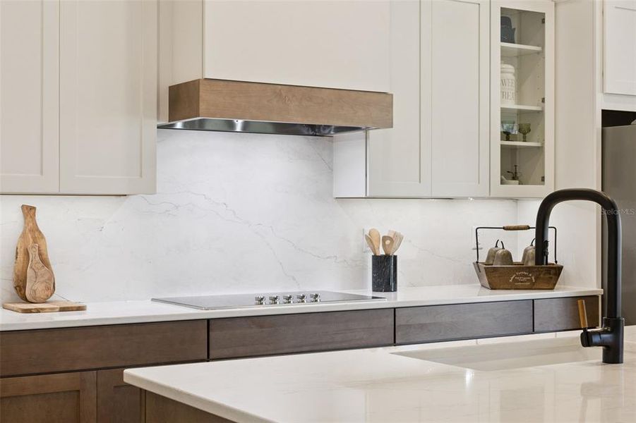 Close-up of interior finishes inside a home in , Lady Lake (Image 20).