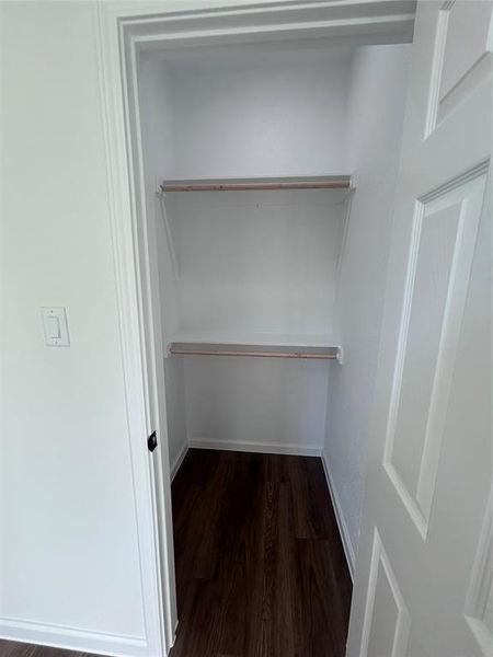 Spacious, unfurnished interior of a new home in , Granbury (Image 22). Spacious, unfurnished interior of a new home in , Granbury (Image 22).