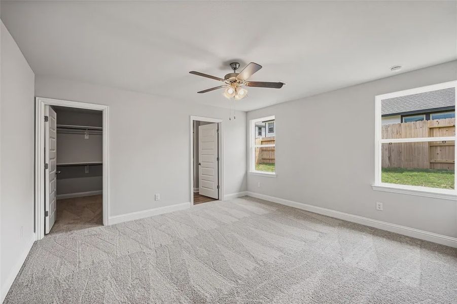 Spacious, unfurnished interior of a new home in Stonebrooke, Conroe (Image 12).