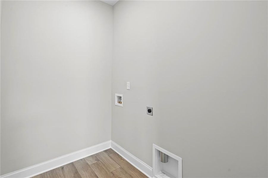 Spacious, unfurnished interior of a new home in Twin Lakes, Hoschton (Image 38).