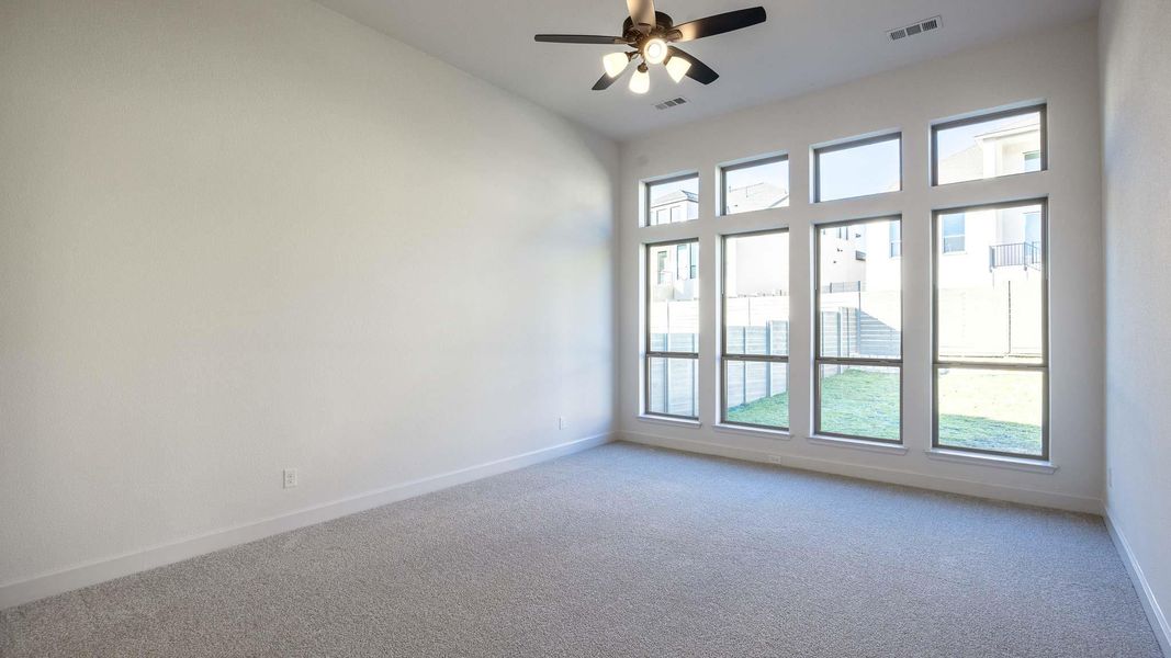 Spacious, unfurnished interior of a new home in Wolf Ranch 56', Georgetown (Image 14).