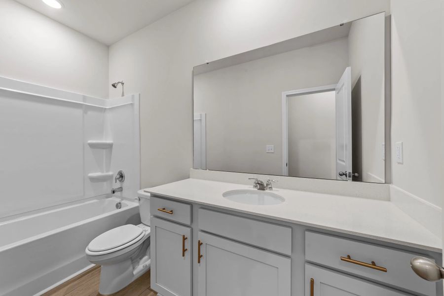 Palmetto floorplan with Serene Collection - features and finishes may vary