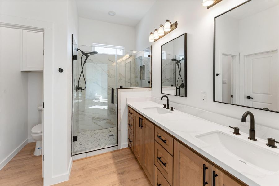 Double Vanity with black accent border mirrors. Double Vanity with black accent border mirrors.