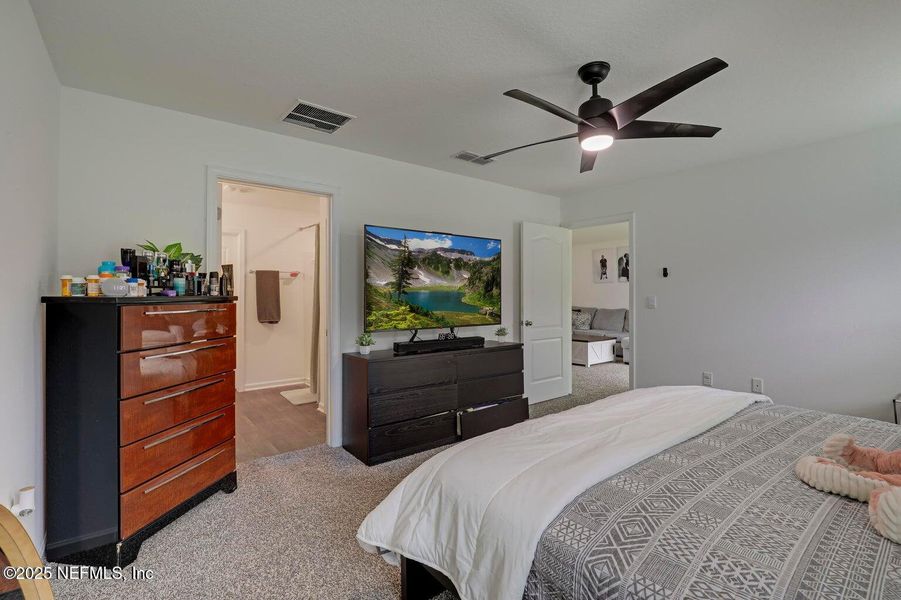 Furnished interior view inside a new home in The Arbors, Jacksonville (Image 27). Furnished interior view inside a new home in The Arbors, Jacksonville (Image 27).