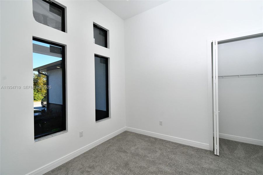 Spacious, unfurnished interior of a new home in , Lehigh Acres (Image 61).