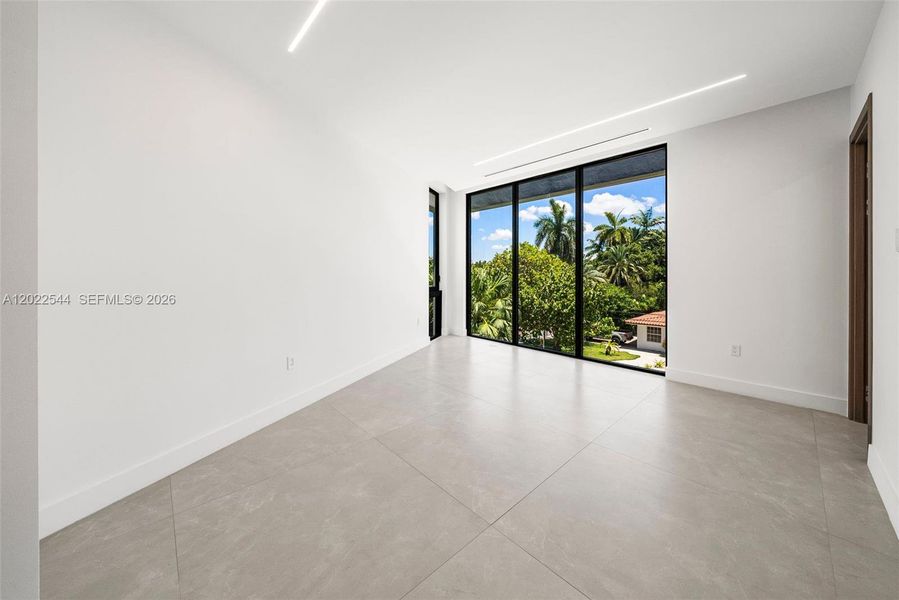 Spacious, unfurnished interior of a new home in , Miami (Image 18). Spacious, unfurnished interior of a new home in , Miami (Image 18).