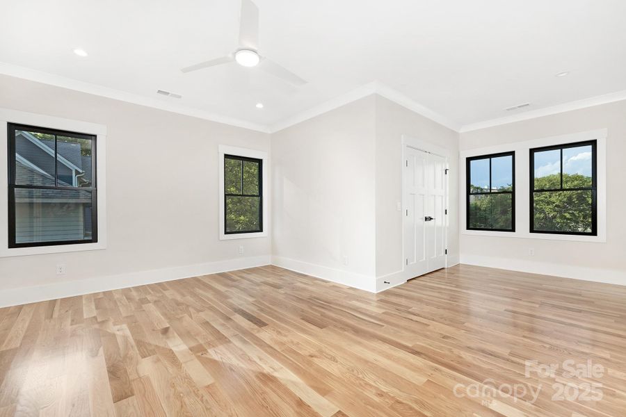 Spacious, unfurnished interior of a new home in , Charlotte (Image 21).