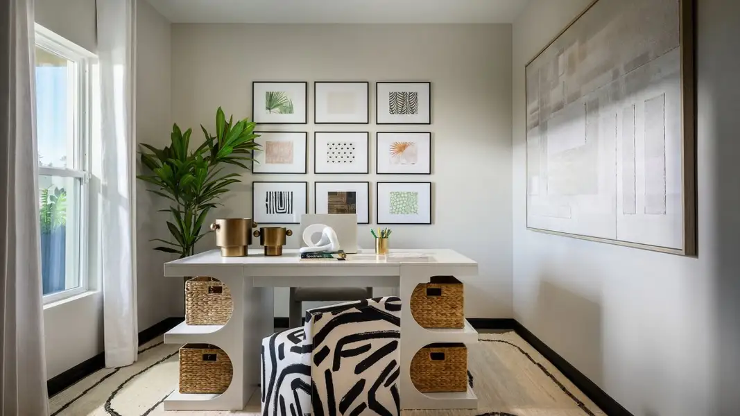 Representative furnished interior of a home built from the Mojito by Casa Fresca Homes in Pasadena Ridge, Dade City (Image 12).
