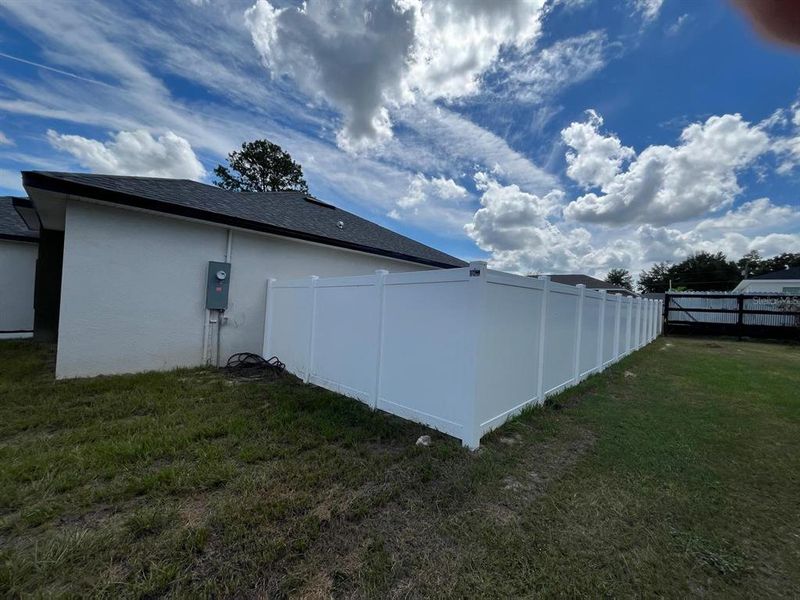 Exterior details and patio area of a home in , Ocala (Image 17).