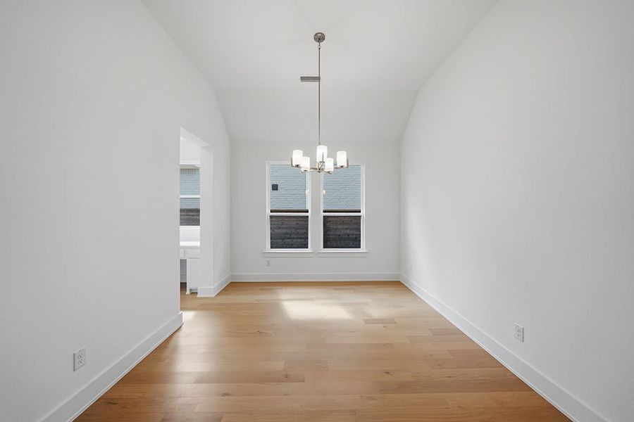 Spacious, unfurnished interior of a new home in Solterra Texas, Mesquite (Image 23).