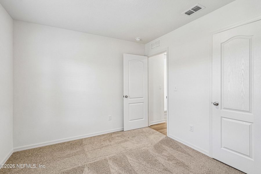 Spacious, unfurnished interior of a new home in , Jacksonville (Image 13).