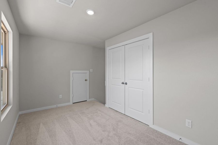 Spacious, unfurnished interior of a new home in Westridge Cove, Conroe (Image 22). Spacious, unfurnished interior of a new home in Westridge Cove, Conroe (Image 22).