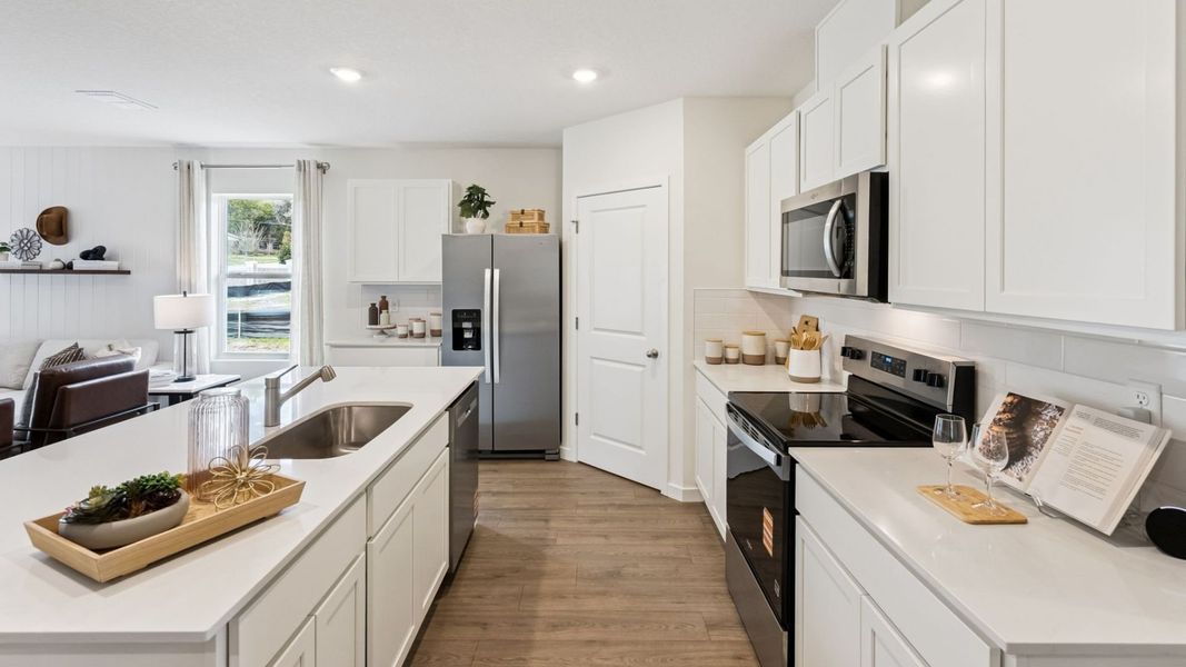 Representative furnished interior of a home built from the Lakeside by D.R. Horton in Harmony West, St. Cloud (Image 7).