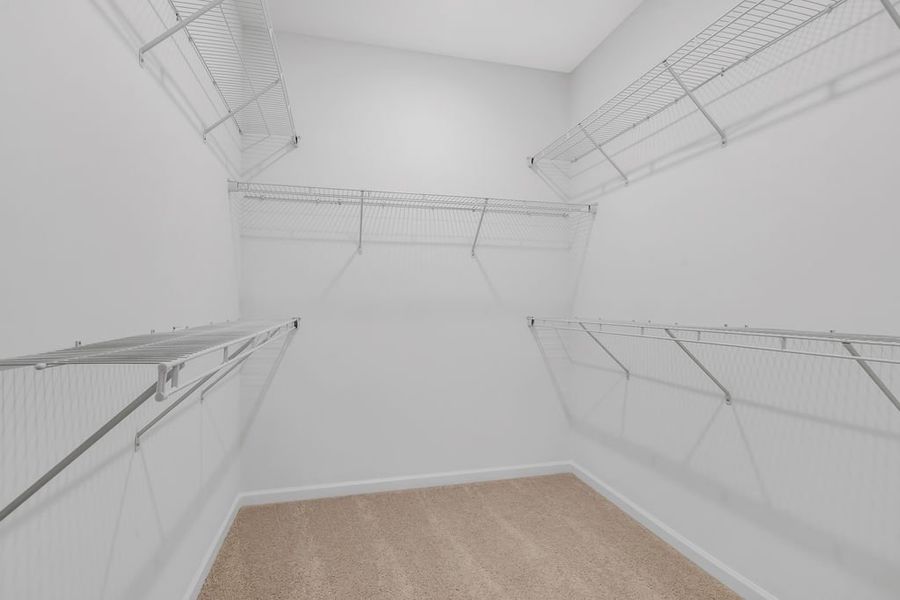 Spacious, unfurnished interior of a new home in Three Rivers, Rome (Image 26).