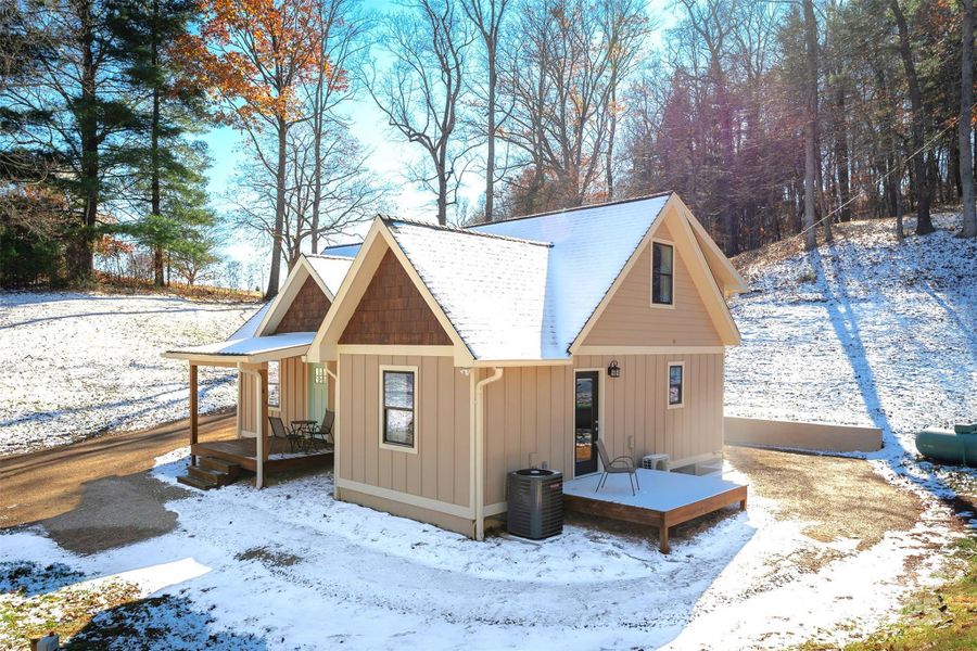 Image 43 of a home in .