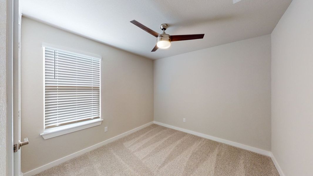 Spacious, unfurnished interior of a new home in Saratoga Crossing, Corpus Christi (Image 19).