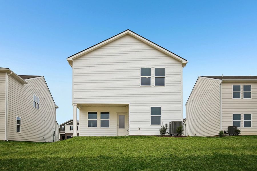 Representative exterior details of a home built from the Pioneer by Starlight Homes in Sunrise at Arbor Ridge, La Vergne (Image 3).