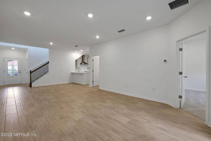 Spacious, unfurnished interior of a new home in The Hammock at Palm Harbor, Palm Coast (Image 12).