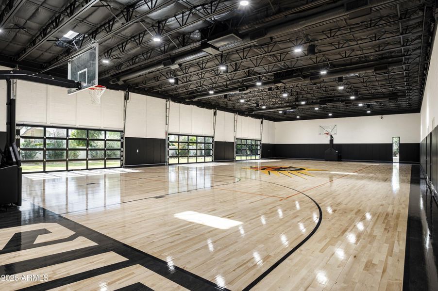 022_Indoor Basketball Gym