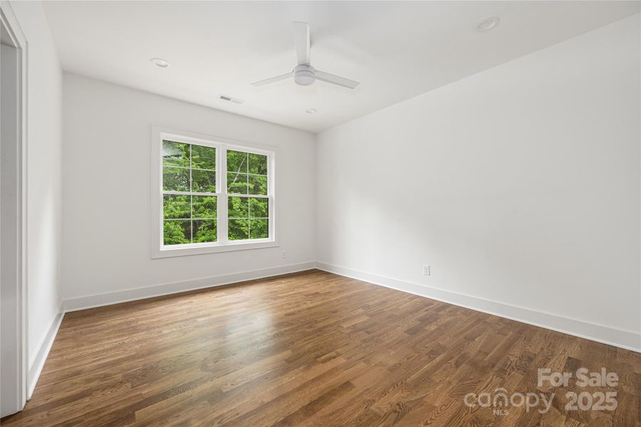 Spacious, unfurnished interior of a new home in , Charlotte (Image 38).