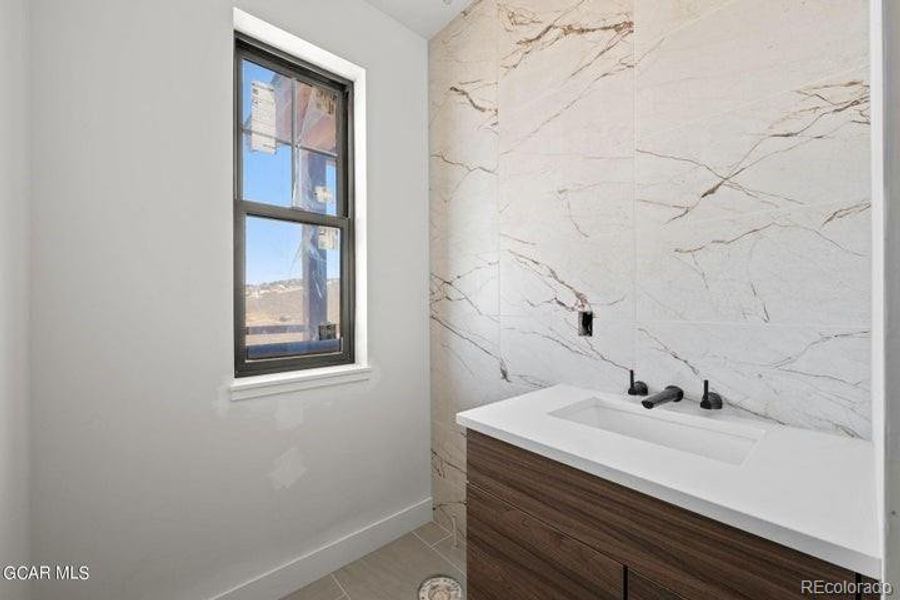 Furnished interior view inside a new home in , Granby (Image 6).