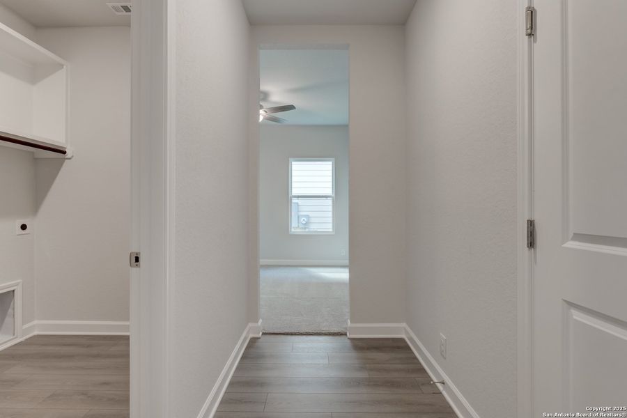 Spacious, unfurnished interior of a new home in Cordova Trails, Seguin (Image 33).