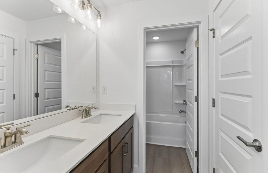 Furnished interior view inside a new home in Glenview Farms, Murfreesboro (Image 5).
