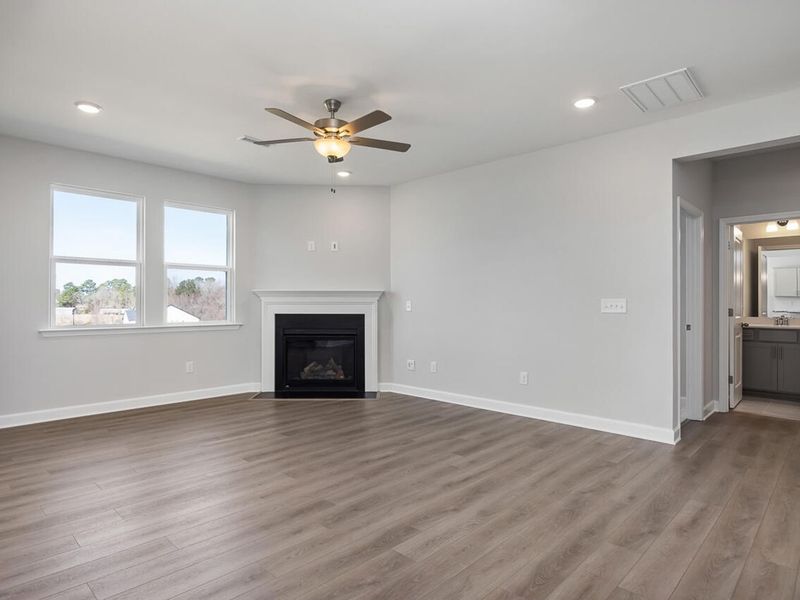 Spacious, unfurnished interior of a new home in Tobacco Road, Angier (Image 21).