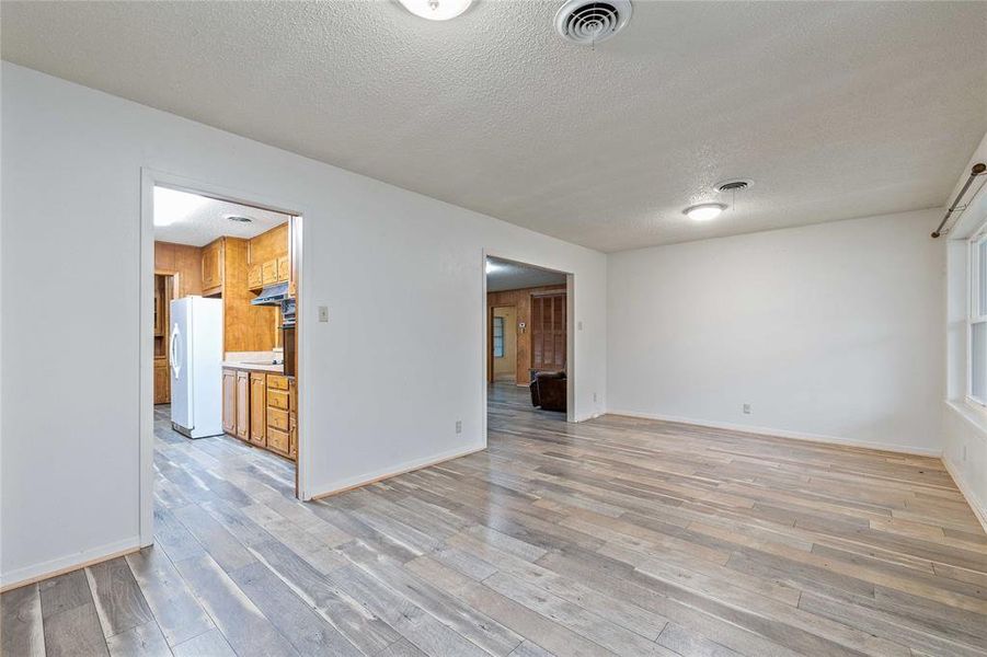 Living room to kitchen Living room to kitchen