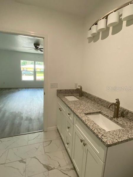 Furnished interior view inside a new home in , Gainesville (Image 10).