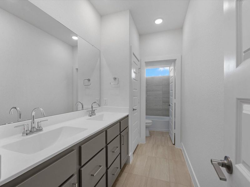 Furnished interior view inside a new home in Tompkins Reserve, Katy (Image 5). Furnished interior view inside a new home in Tompkins Reserve, Katy (Image 5).