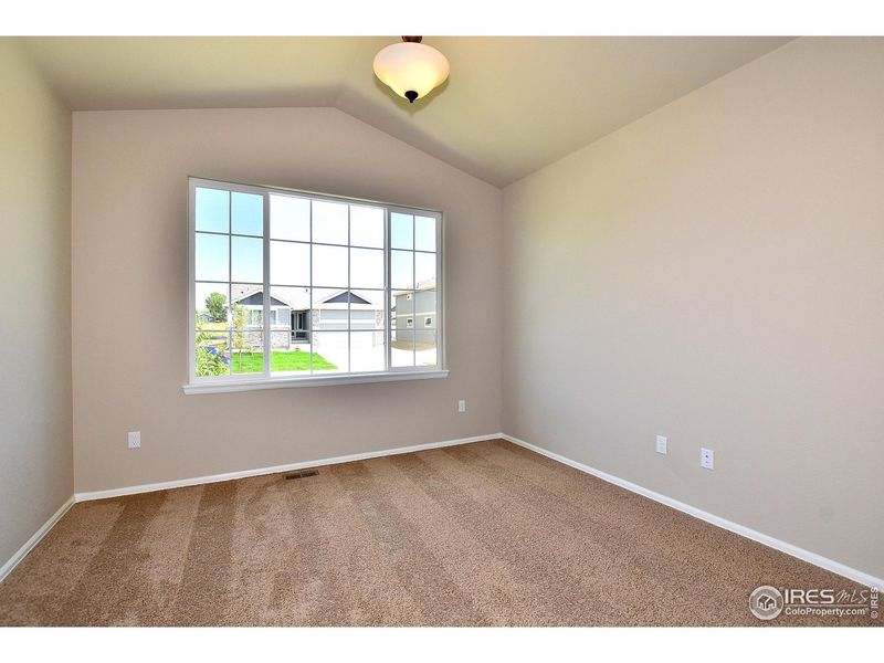 Spacious, unfurnished interior of a new home in Union Colony West, Greeley (Image 20).