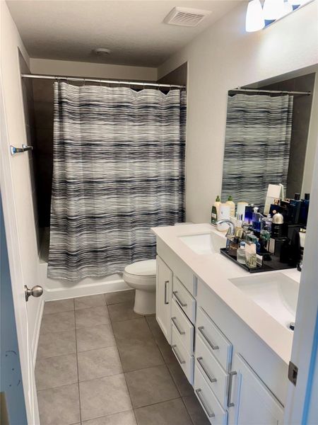 Furnished interior view inside a new home in , Fresno (Image 11). Furnished interior view inside a new home in , Fresno (Image 11).