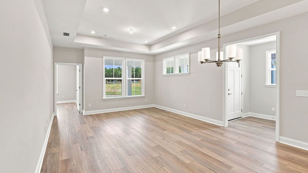 Spacious, unfurnished interior of a new home in Sun City Hilton Head, Bluffton (Image 27).