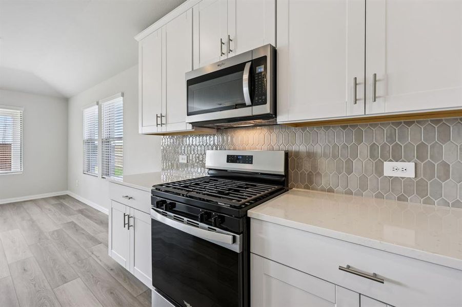 Furnished interior view inside a new home in Trails of Lavon - Signature Series, Lavon (Image 16). Furnished interior view inside a new home in Trails of Lavon - Signature Series, Lavon (Image 16).