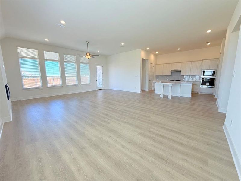 Spacious, unfurnished interior of a new home in Polo Ridge, Forney (Image 13).