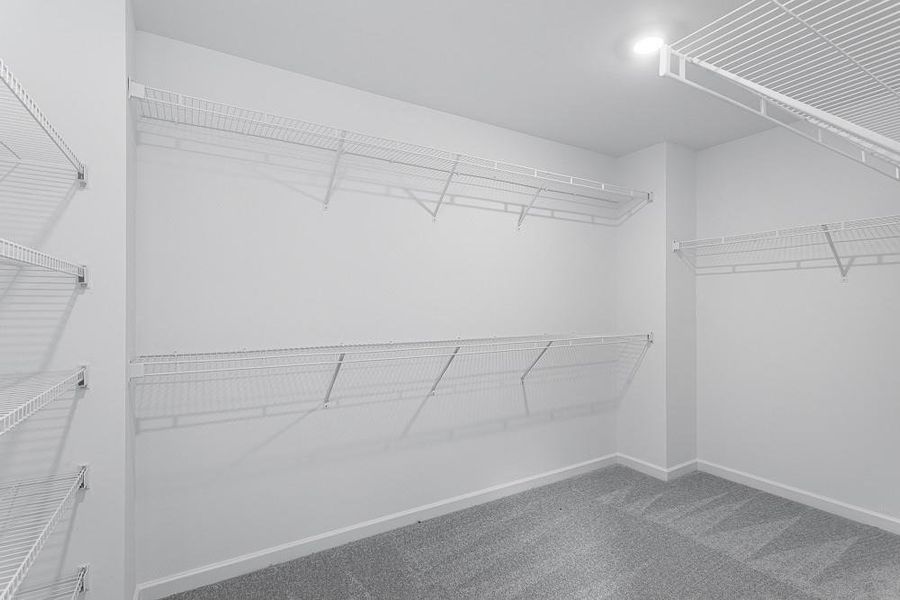 Spacious, unfurnished interior of a new home in Heritage River, Euharlee (Image 21).