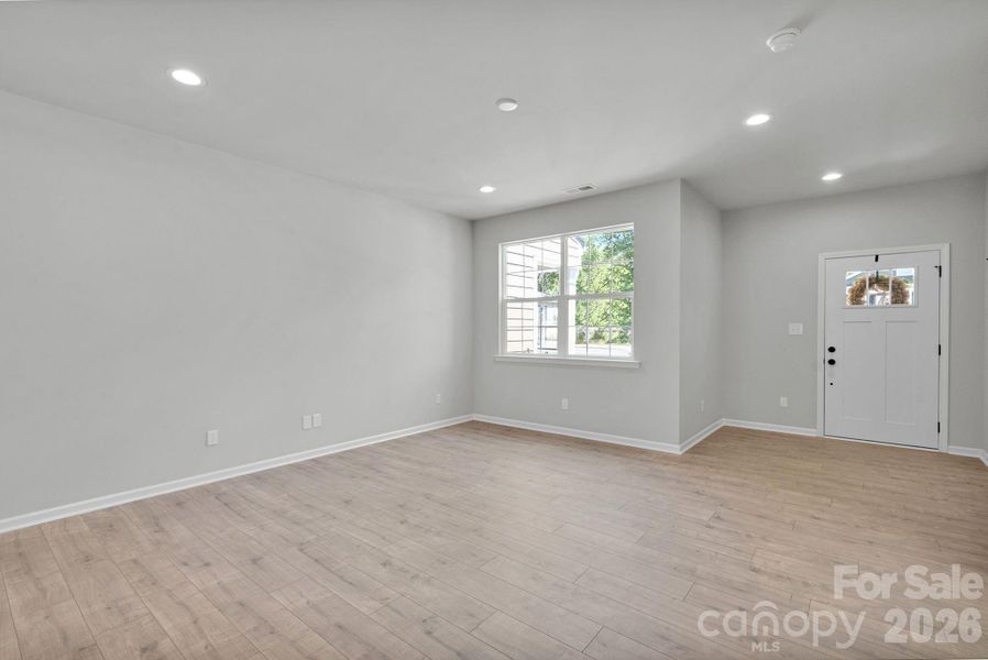 Spacious, unfurnished interior of a new home in , Concord (Image 33).