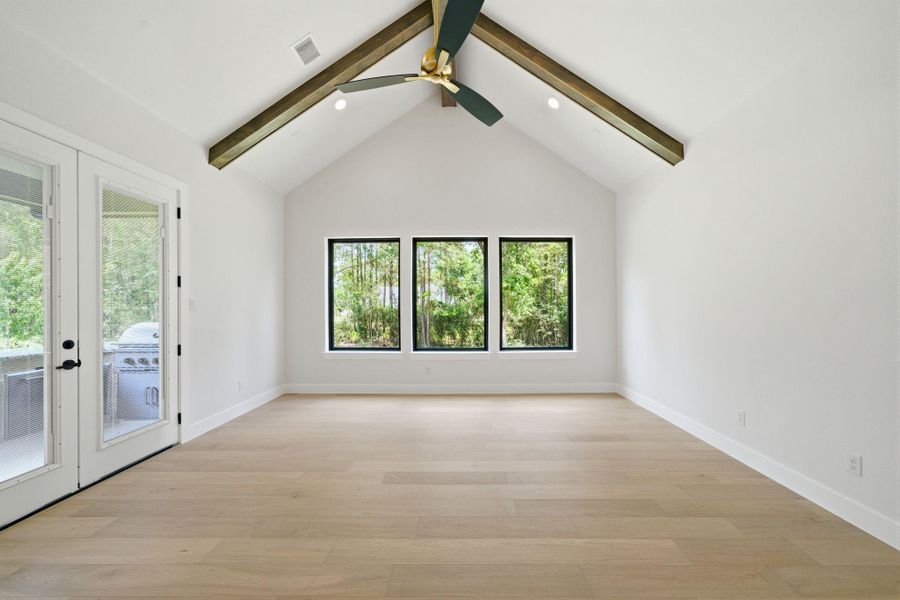 Spacious, unfurnished interior of a new home in , Montgomery (Image 42).