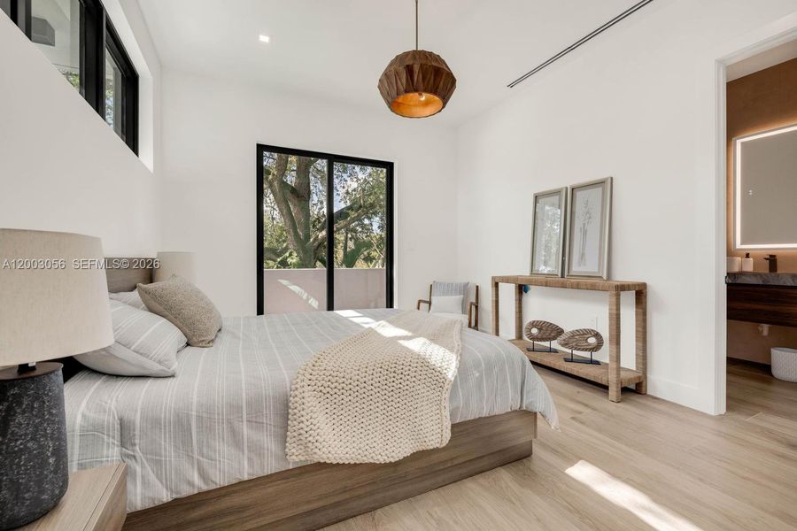 Furnished interior view inside a new home in , Biscayne Park (Image 11).