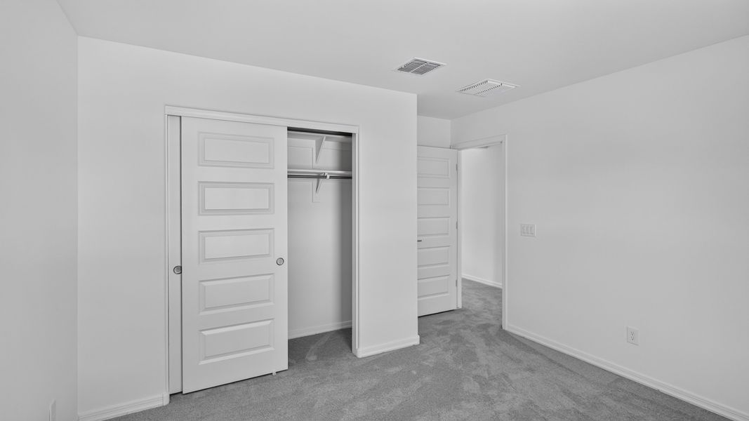 Spacious, unfurnished interior of a new home in Artisan at Asante, Surprise (Image 21). Spacious, unfurnished interior of a new home in Artisan at Asante, Surprise (Image 21).