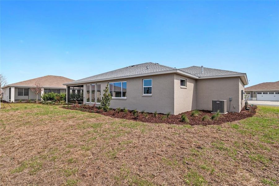 Exterior details and patio area of a home in , Ocala (Image 31).