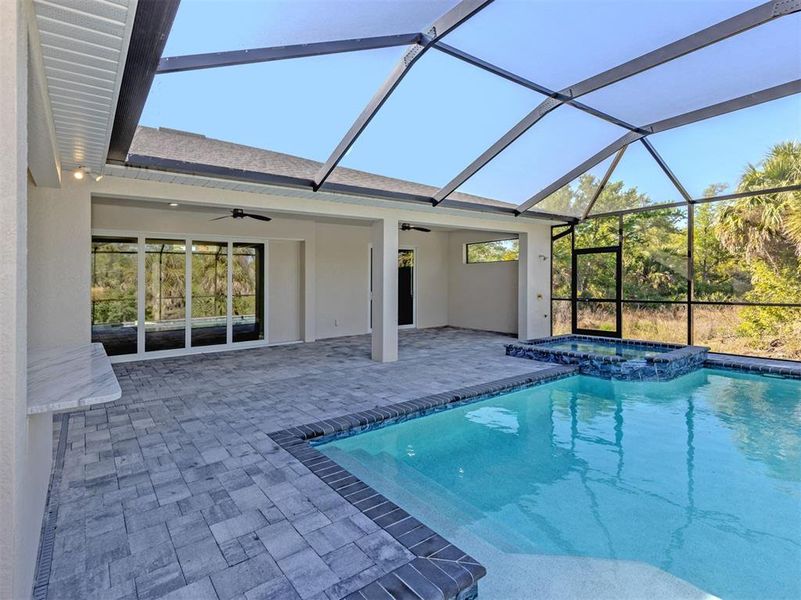 Exterior details and patio area of a home in , Port Charlotte (Image 25).